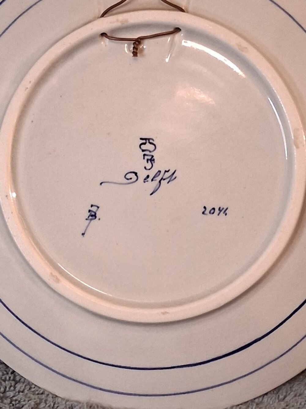 Vt'g MCM Royal Delft Hand Painted Floral Wall Plate Charger | Porceleyne Fles - Picture 9 of 13